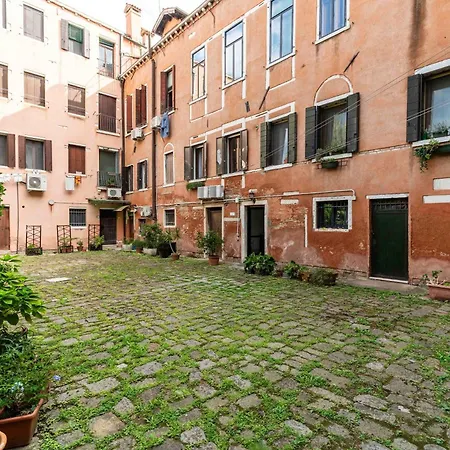 Residenza Rossella Apartment